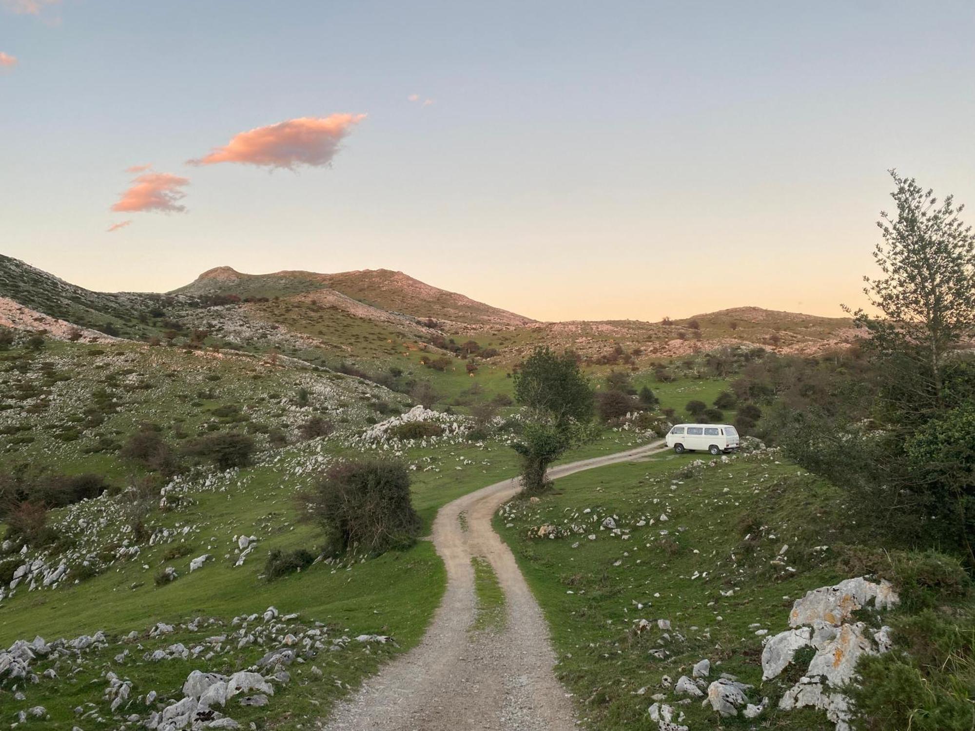 Willa Casa Estilo Rural Con Jardin Entre Playa Y Montana Caravia Zewnętrze zdjęcie
