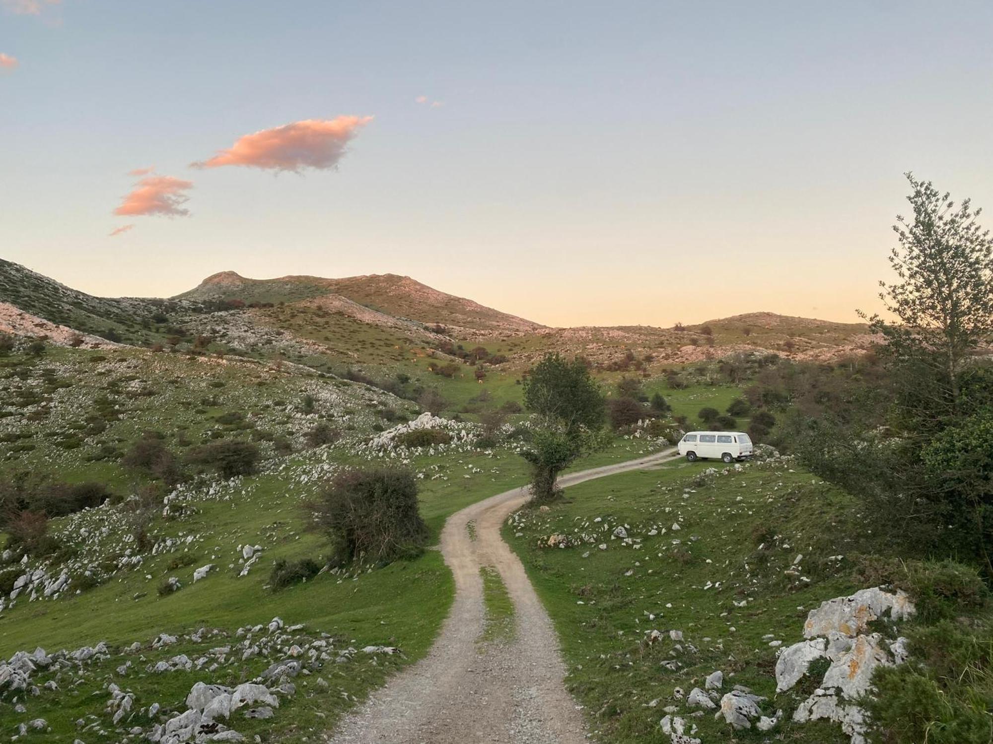 Willa Casa Estilo Rural Con Jardin Entre Playa Y Montana Caravia Zewnętrze zdjęcie